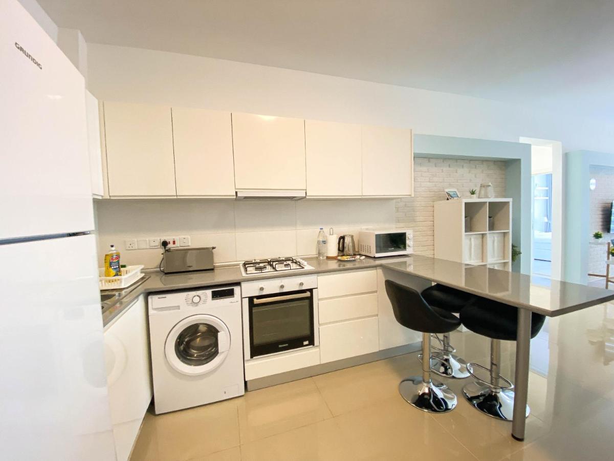 Spartacus Pool Apartments In Caesar Resort & Spa Trikomo 外观 照片